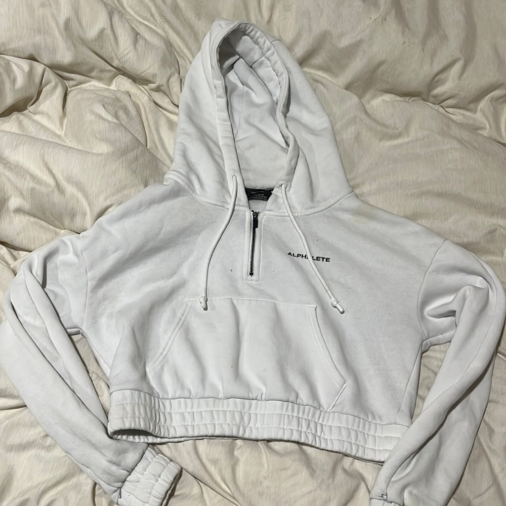 White Cropped Alphalete Sweatshirt